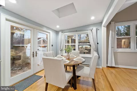 Dining - 6609 Wren Dr, Springfield, VA 22150 photo 2 of 2