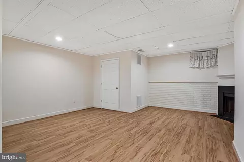 Other - 7865 Parthian Ct, Springfield, VA 22153 photo 5 of 11