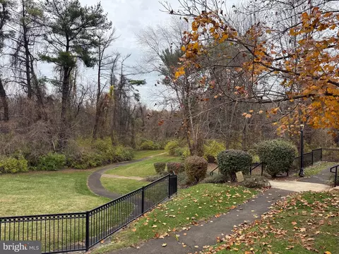 1570 Spring Gate Dr #7406, Mclean, VA 22102 photo 22
