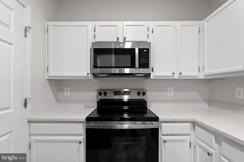 1570 Spring Gate Dr #7406, Mclean, VA 22102 photo 18