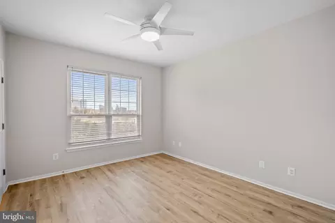1570 Spring Gate Dr #7406, Mclean, VA 22102 photo 12