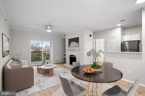 1570 Spring Gate Dr #7406, Mclean, VA 22102 photo 4