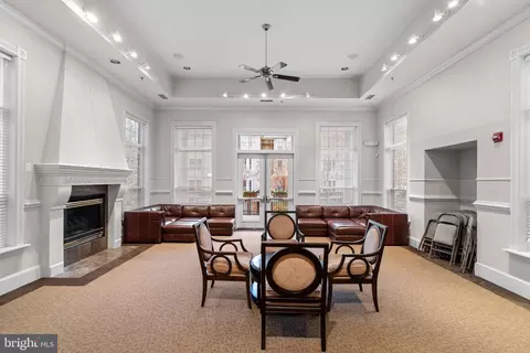 1570 Spring Gate Dr #7406, Mclean, VA 22102 photo 27