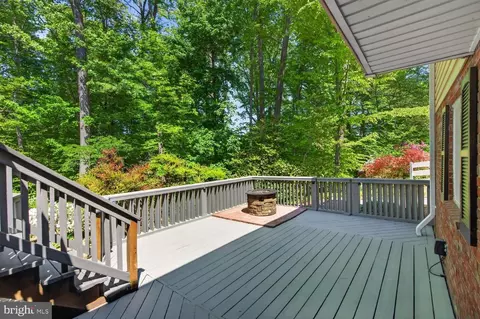 Exterior - 6104 Harmon Pl, Springfield, VA 22152 photo 11 of 21