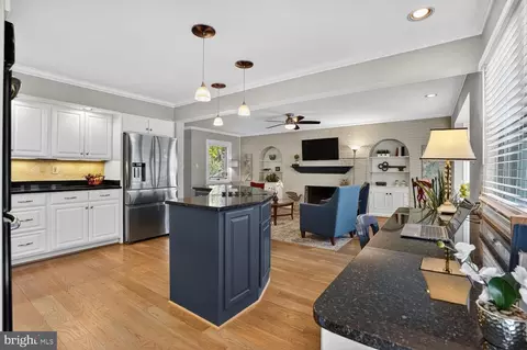 Kitchen - 6104 Harmon Pl, Springfield, VA 22152 photo 10 of 10