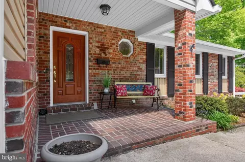 Exterior - 6104 Harmon Pl, Springfield, VA 22152 photo 21 of 21