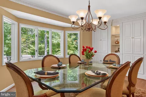 Dining - 6104 Harmon Pl, Springfield, VA 22152 photo 7 of 7
