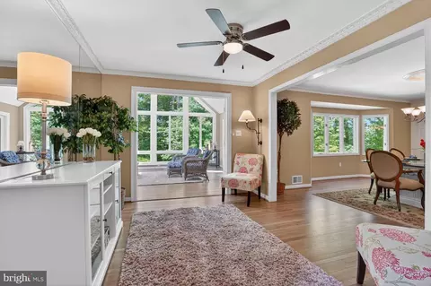 Entry Way - 6104 Harmon Pl, Springfield, VA 22152 photo 6 of 10