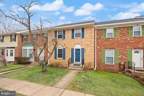 9225 Sand Creek Ct, Burke, VA 22015