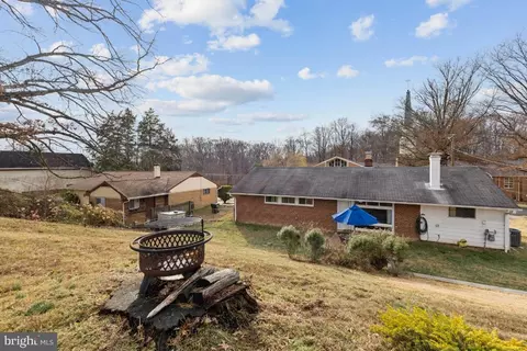 7433 Bath St, Springfield, VA 22150 photo 25