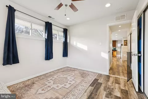 7433 Bath St, Springfield, VA 22150 photo 17