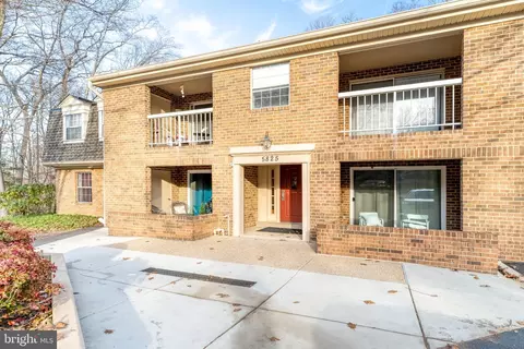 5825 Cove Landing Rd #101, Burke, VA 22015