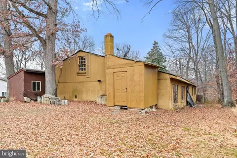 Exterior - 8906 Hooes Rd, Lorton, VA 22079 photo 1 of 19