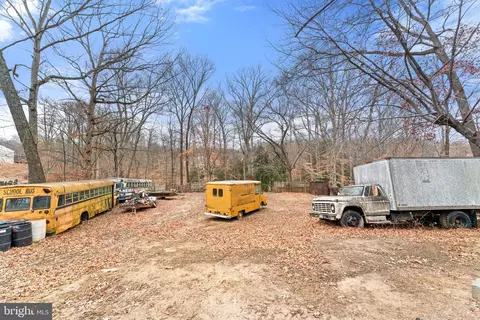 Exterior - 8906 Hooes Rd, Lorton, VA 22079 photo 3 of 19