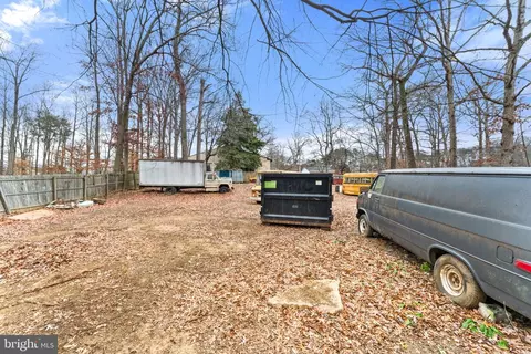 Exterior - 8906 Hooes Rd, Lorton, VA 22079 photo 7 of 19