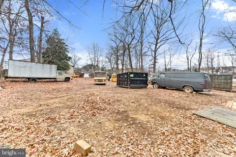 Exterior - 8906 Hooes Rd, Lorton, VA 22079 photo 6 of 19