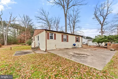 Exterior - 8906 Hooes Rd, Lorton, VA 22079 photo 19 of 19