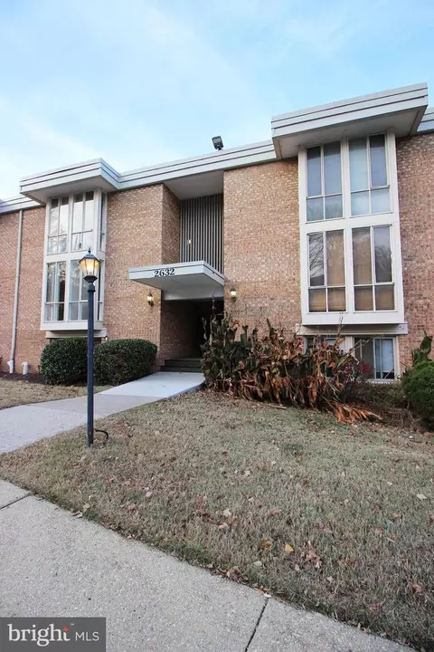 2632 Wagon Dr #1C, Alexandria, VA 22303
