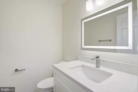 Bath - 1002 Kimberwicke Rd, Mclean, VA 22102 photo 1 of 5