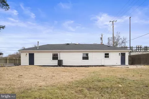 6402 Pioneer Dr, Springfield, VA 22150 photo 26