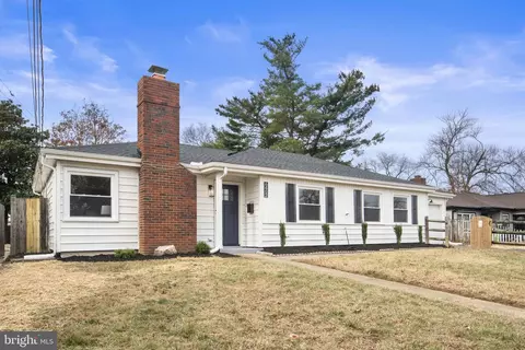 6402 Pioneer Dr, Springfield, VA 22150 photo 30