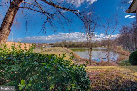 1708 Lake Shore Crest Dr, Reston, VA 20190