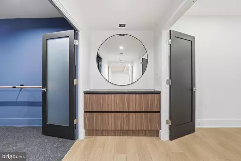 Entry Way - 6910 Bright Ave, Mclean, VA 22101 photo 21 of 21
