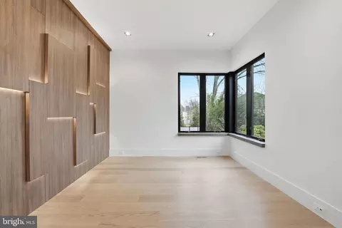Other - 6910 Bright Ave, Mclean, VA 22101 photo 6 of 30