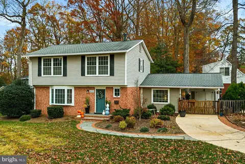Exterior - 8600 Victoria Rd, Springfield, VA 22151 photo 2 of 3