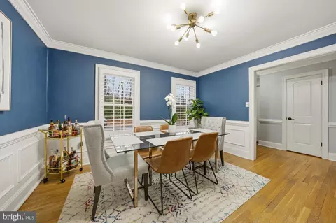 Dining - 7414 Hallcrest Dr, Mclean, VA 22102 photo 2 of 2