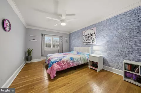 Bedroom - 7414 Hallcrest Dr, Mclean, VA 22102 photo 3 of 7
