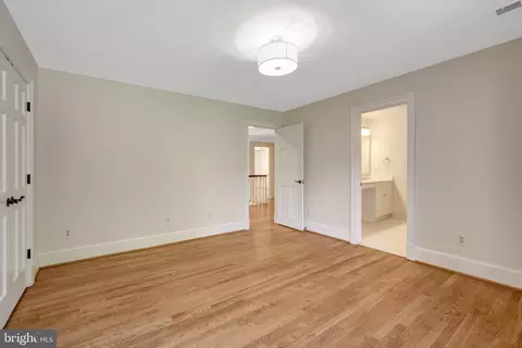 Bedroom - 8014 Greenwich Woods Dr, Mclean, VA 22102 photo 4 of 12