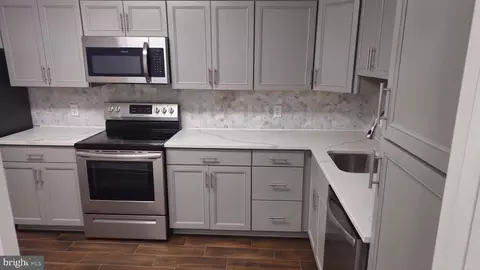 5501 Seminary Rd #2502S, Falls Church, VA 22041