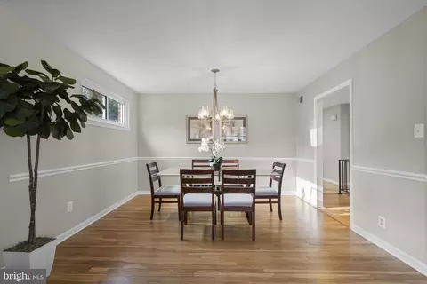 Dining - 8701 Cromwell Dr, Springfield, VA 22151 photo 1 of 2
