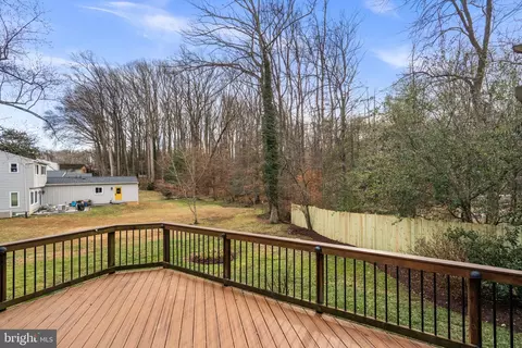 Exterior - 8701 Cromwell Dr, Springfield, VA 22151 photo 5 of 5