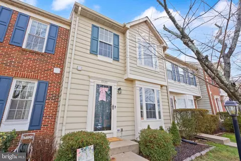 6020 Kestner Cir, Alexandria, VA 22315