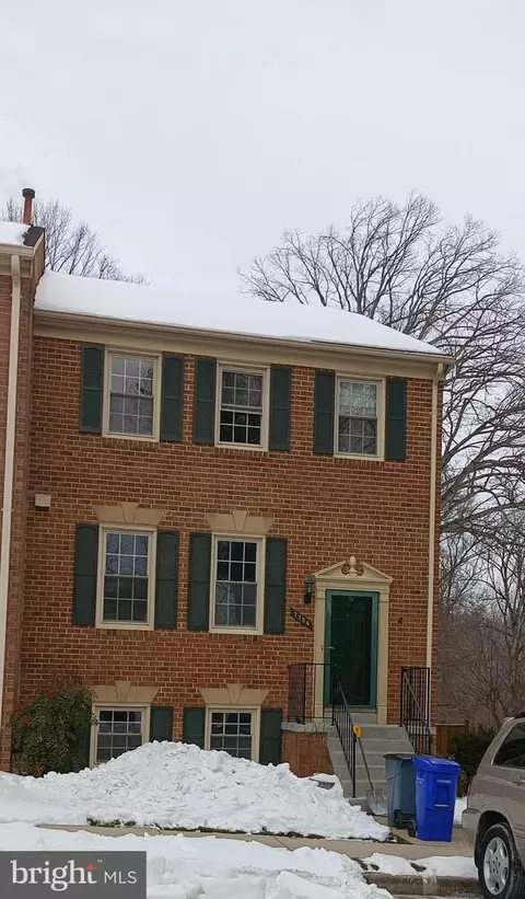7754 Shootingstar Dr, Springfield, VA 22152