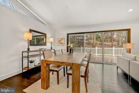 Dining - 1717 Valley Ave, Mclean, VA 22101 photo 1 of 2