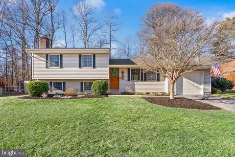 Exterior - 7902 Cliff Rock Ct, Springfield, VA 22153 photo 24 of 24