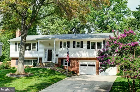8327 Orange Ct, Alexandria, VA 22309