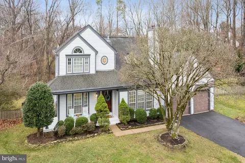 13901 Waverly Creek Ct, Chantilly, VA 20151