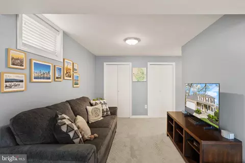 Other - 11401 Tanbark Dr, Reston, VA 20191 photo 15 of 18