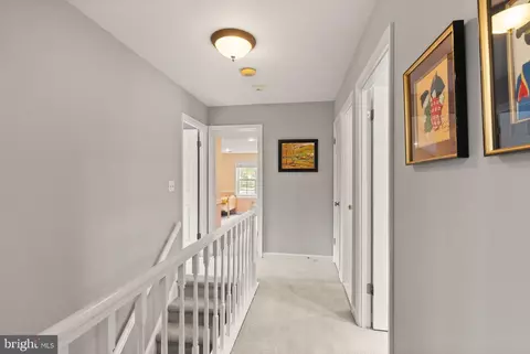 Entry Way - 11401 Tanbark Dr, Reston, VA 20191 photo 7 of 10