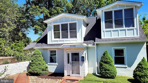 3134 Clayborne Ave, Alexandria, VA 22306