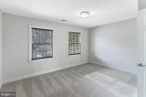 Bedroom - 1008 Jarvis Ct, Mclean, VA 22101 photo 5 of 12