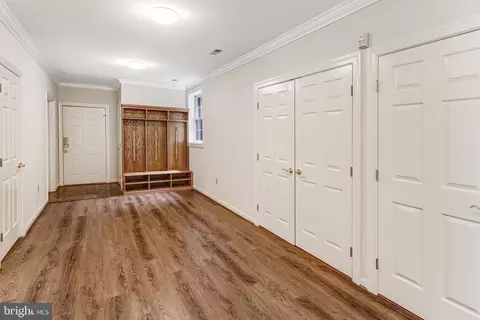 Entry Way - 1008 Jarvis Ct, Mclean, VA 22101 photo 3 of 3