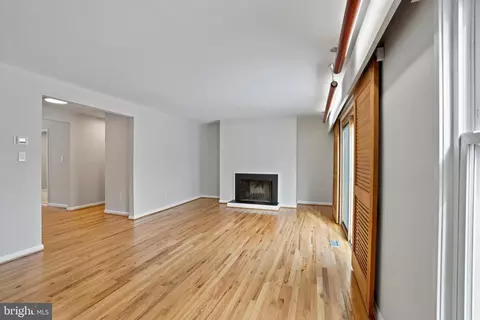 1644 Wainwright Dr, Reston, VA 20190 photo 10
