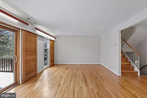 1644 Wainwright Dr, Reston, VA 20190 photo 11