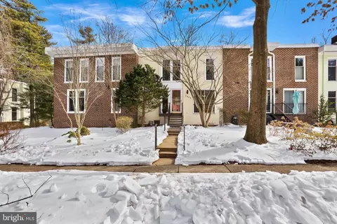 1644 Wainwright Dr, Reston, VA 20190 photo 38
