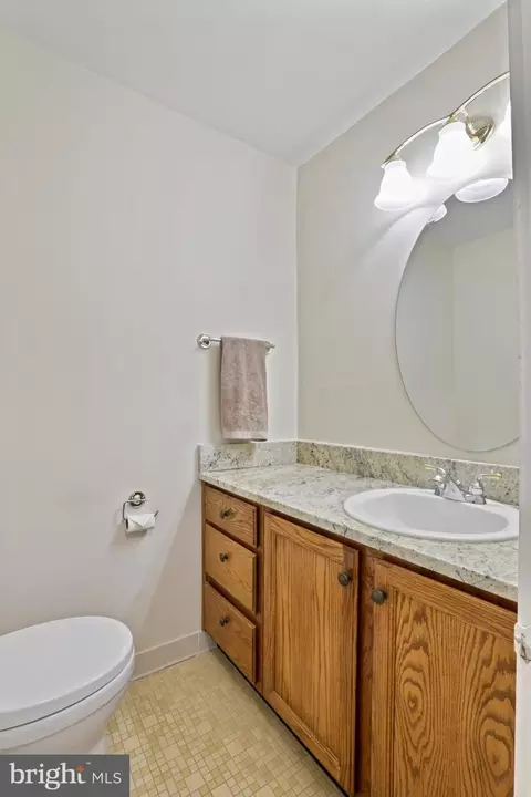 1644 Wainwright Dr, Reston, VA 20190 photo 14